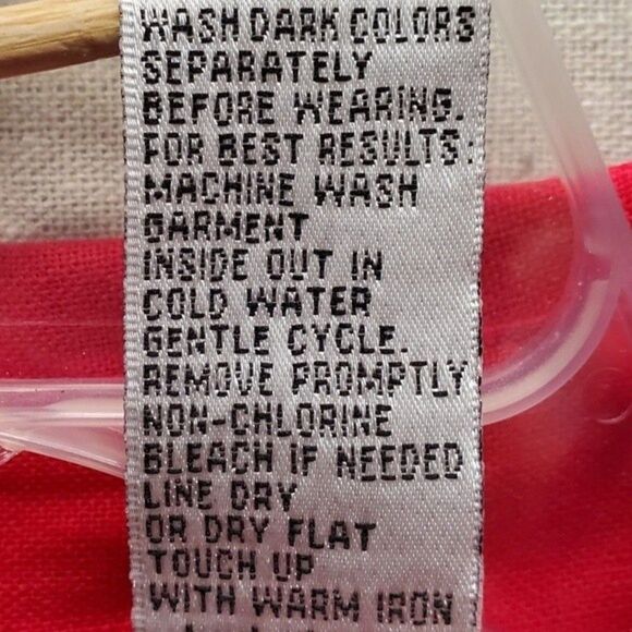 Red Embroidered Linen/Rayon Floral Motif Top in Size L - Picture 6 of 9